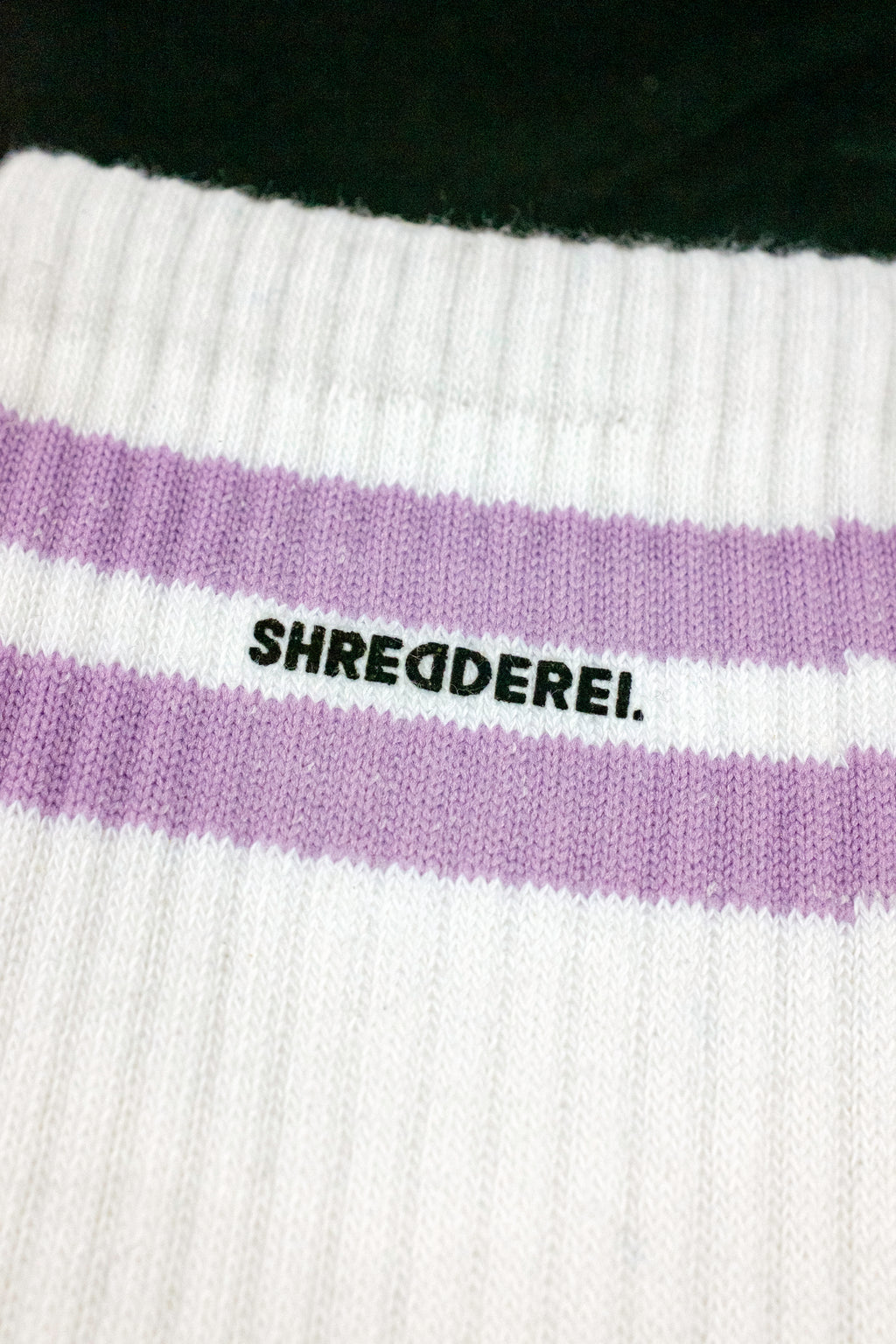 SHREDDEREI SOCKS | lila